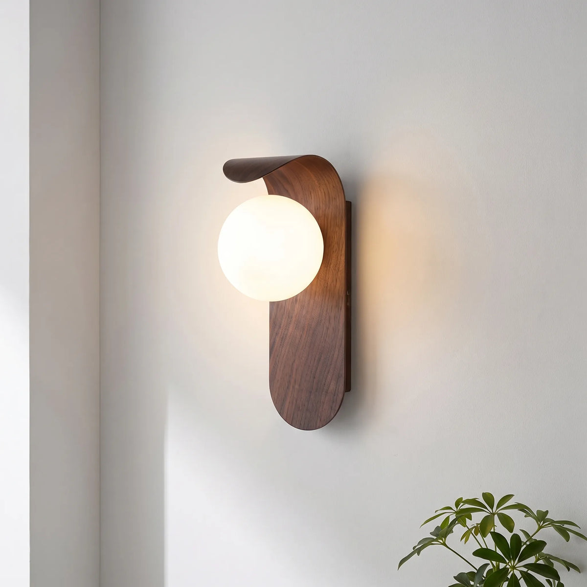 Sconvia - Scandinavian Minimalist Wall Lamp